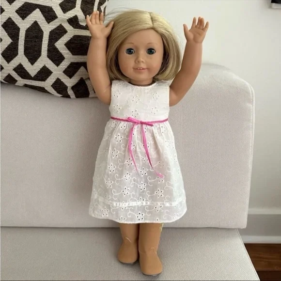 AMERICAN GIRL DOLL PLEASANT DOLL COMPANY ORIGINAL AUTHENTIC GREAT
CONDITION - Picture 11 of 11